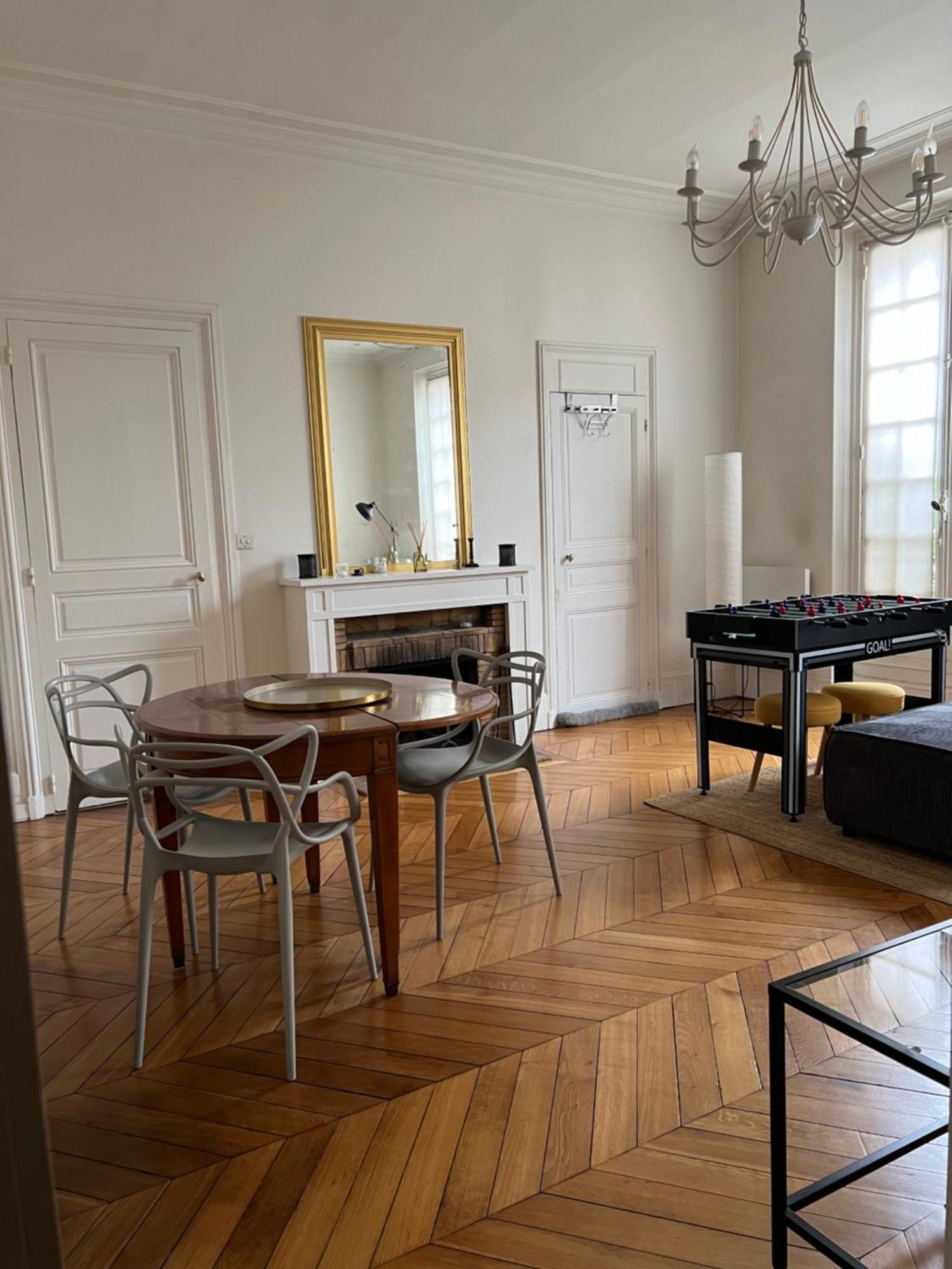 Grand Studio Lumineux En Plein Coeur De Versailles Ngoại thất bức ảnh